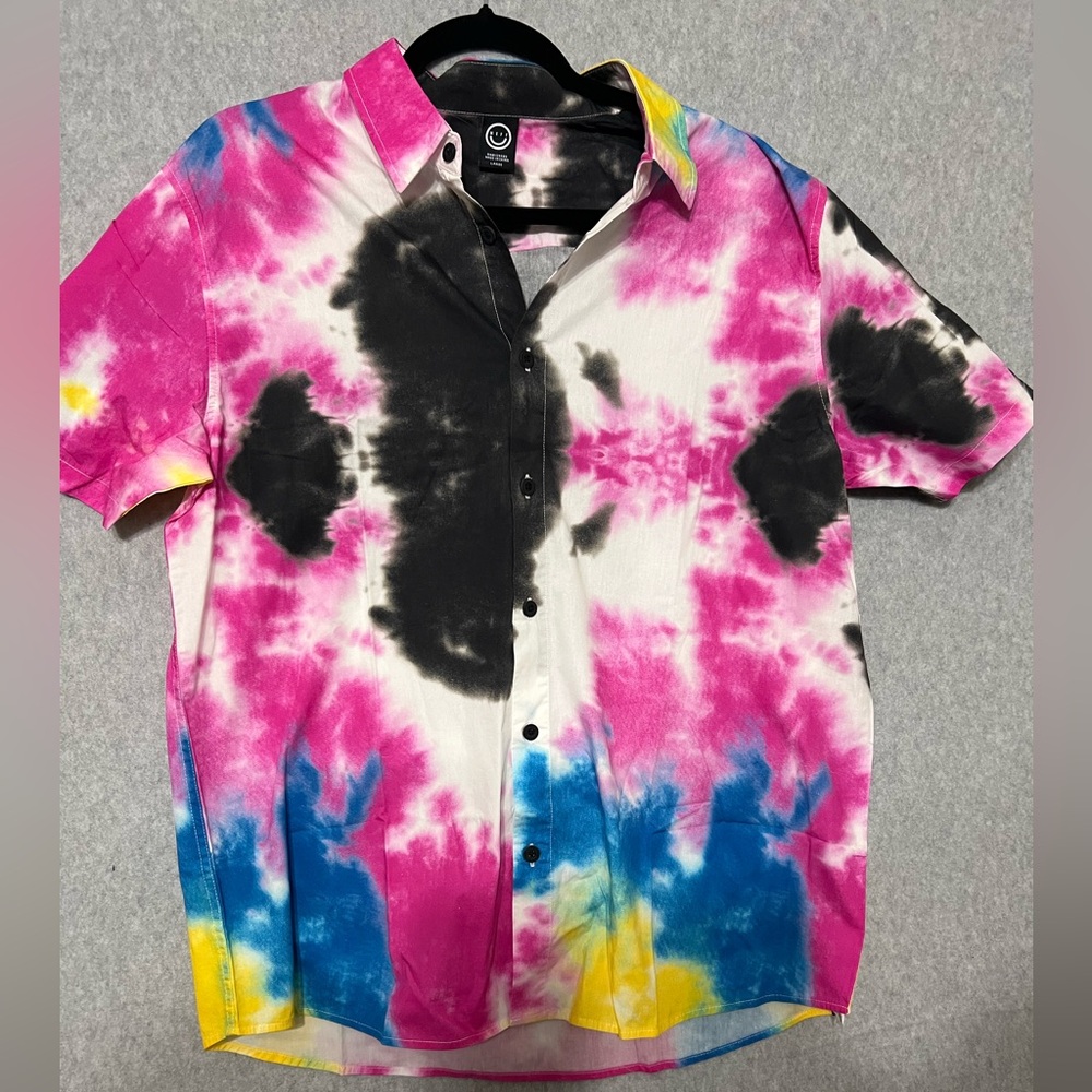 Neff men's short-sleeve tie-dye button-up shirt